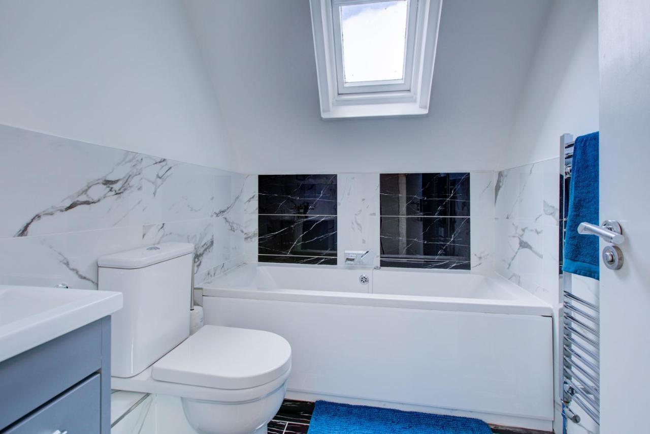 Luxury 3 Bedroom Apartment Close To Beach, Bournemouth & Meyrick Park מראה חיצוני תמונה